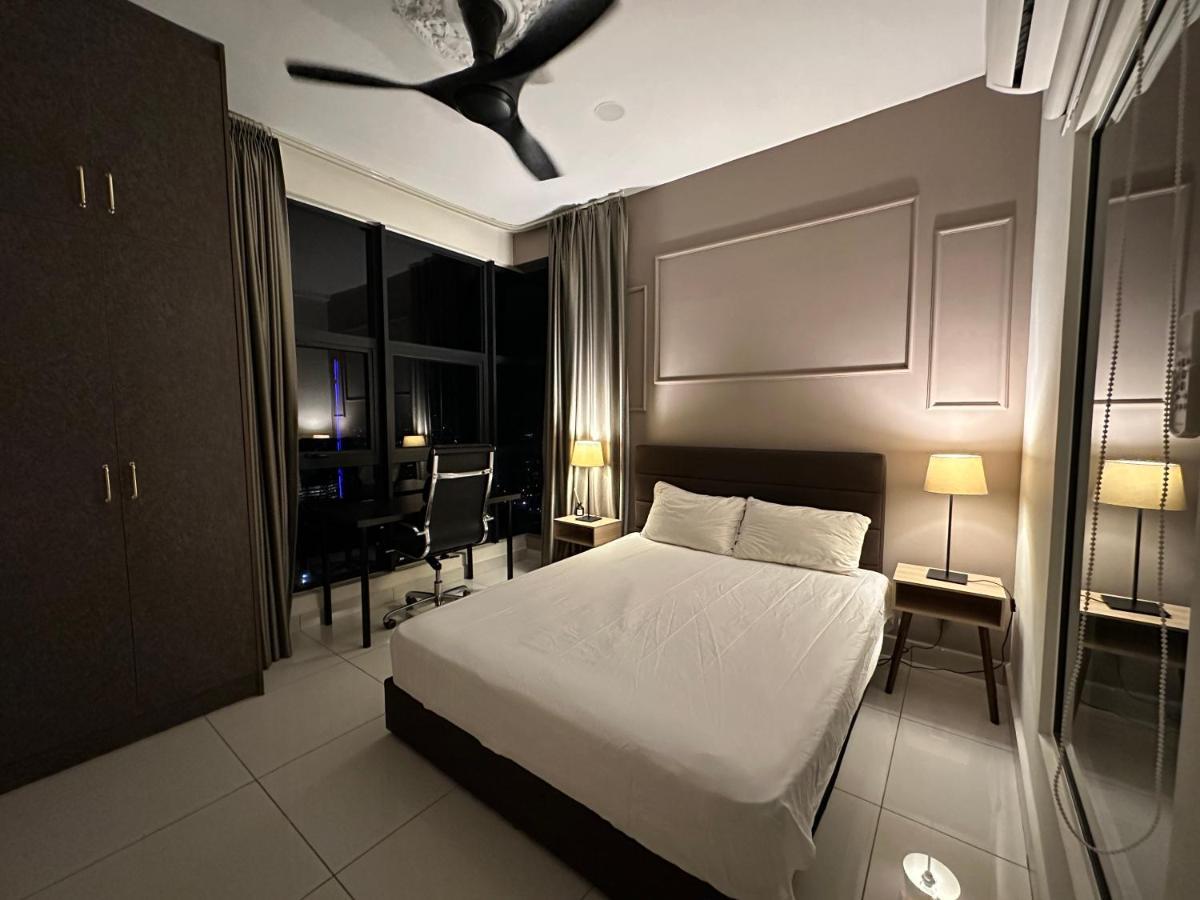 Arti Mont Kiara Aparthotel Kuala Lumpur Luaran gambar
